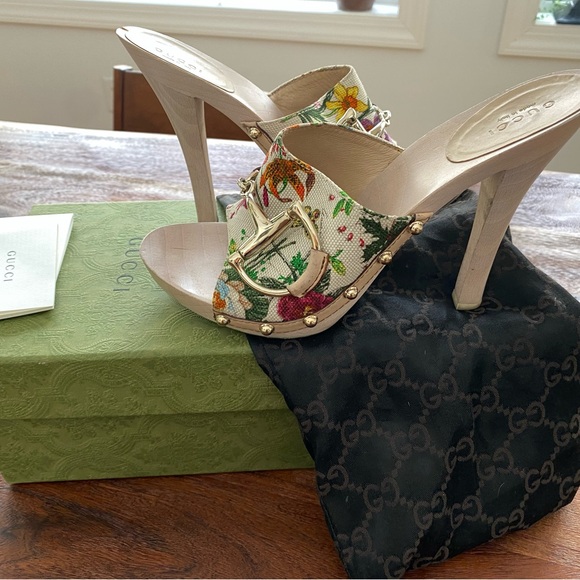 GUCCI Horsebit Wood Ivory Floral Platform Heels/Sandals size 9 - Picture 2 of 4